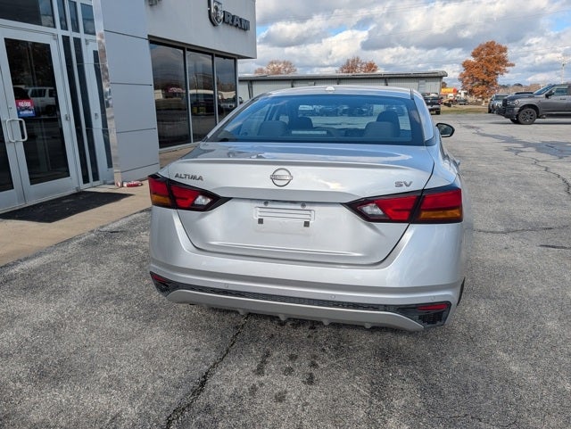 2024 Nissan Altima SV FWD