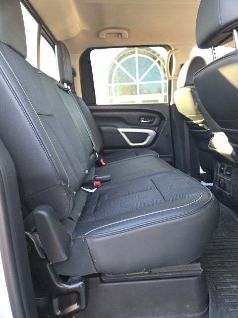 2018 Nissan TITAN PRO-4X