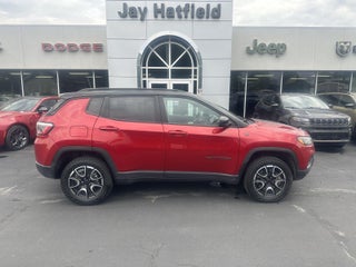 2025 Jeep Compass Trailha Base