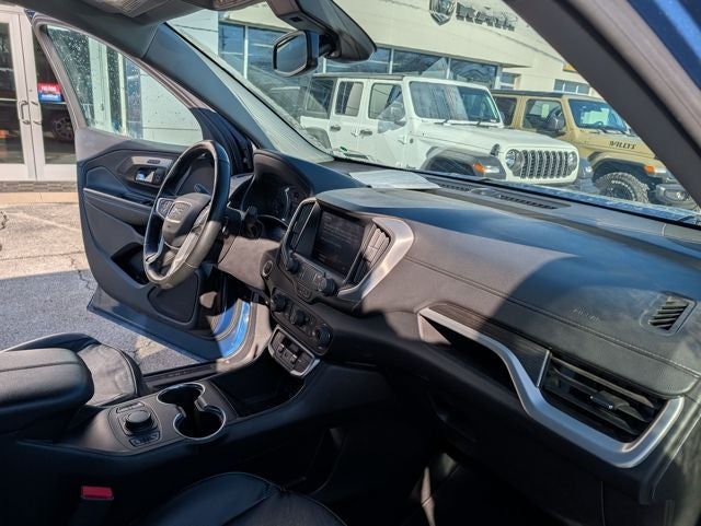 2024 GMC Terrain AWD SLT