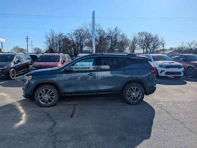 2024 GMC Terrain AWD SLT