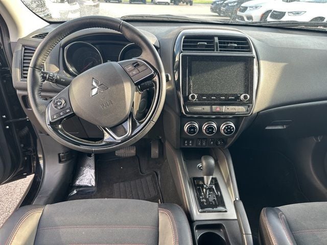 2025 Mitsubishi Outlander Sport Base