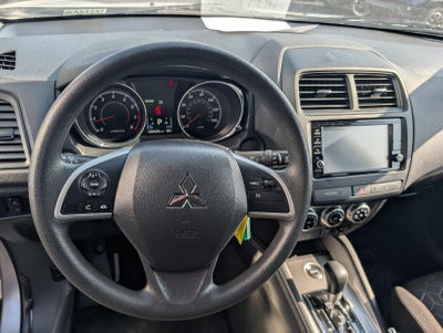 2025 Mitsubishi Outlander Sport ES