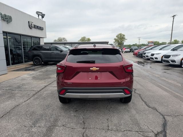 2025 Chevrolet Trax FWD LT