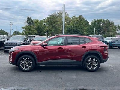 2025 Chevrolet Trax LT